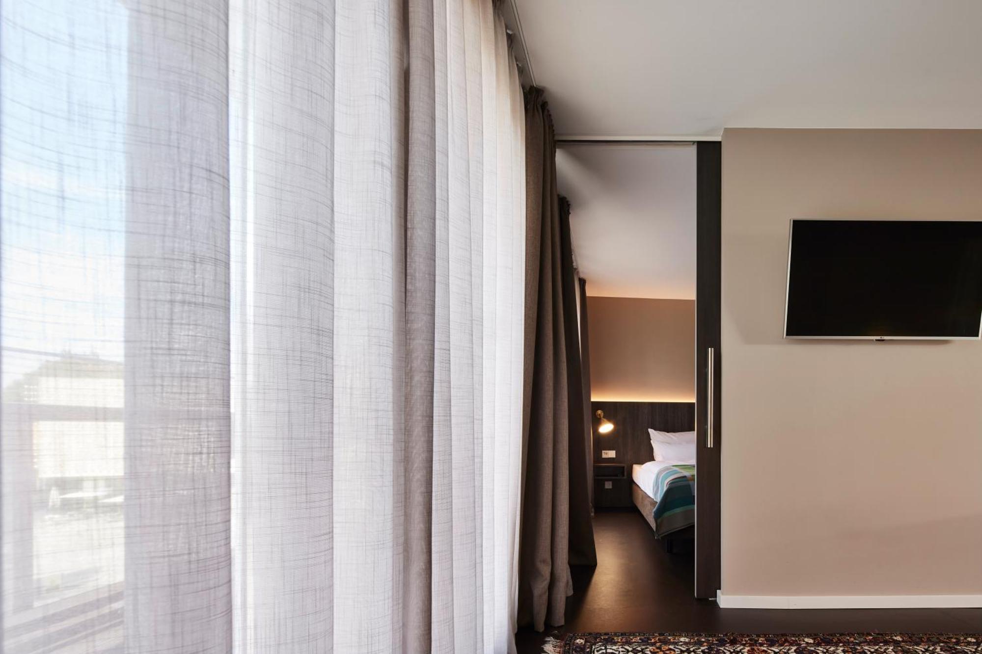 Central Hotel Muenster Bagian luar foto